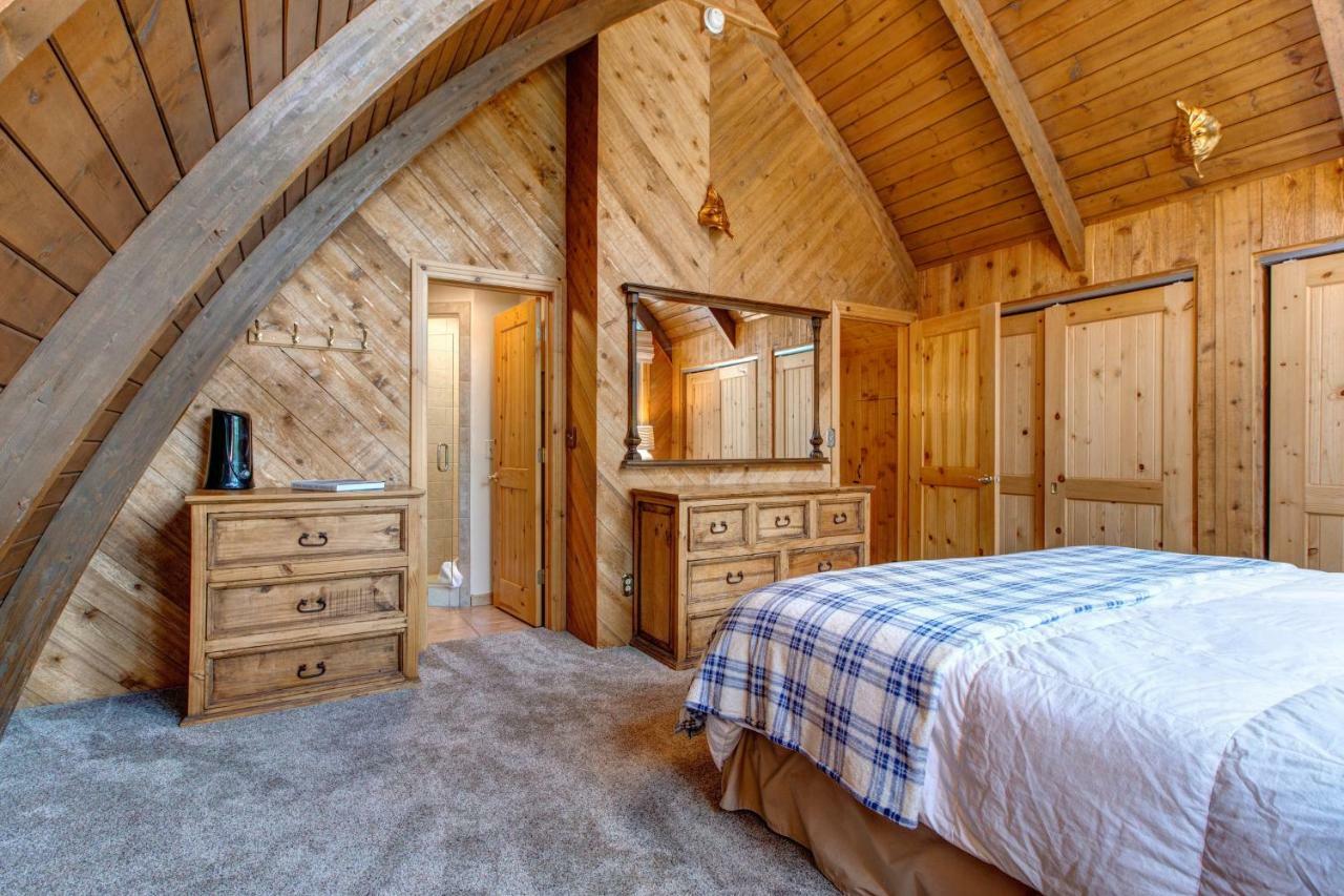 Creekside Chalet Alta Luaran gambar