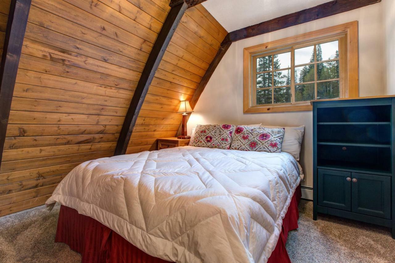 Creekside Chalet Alta Luaran gambar