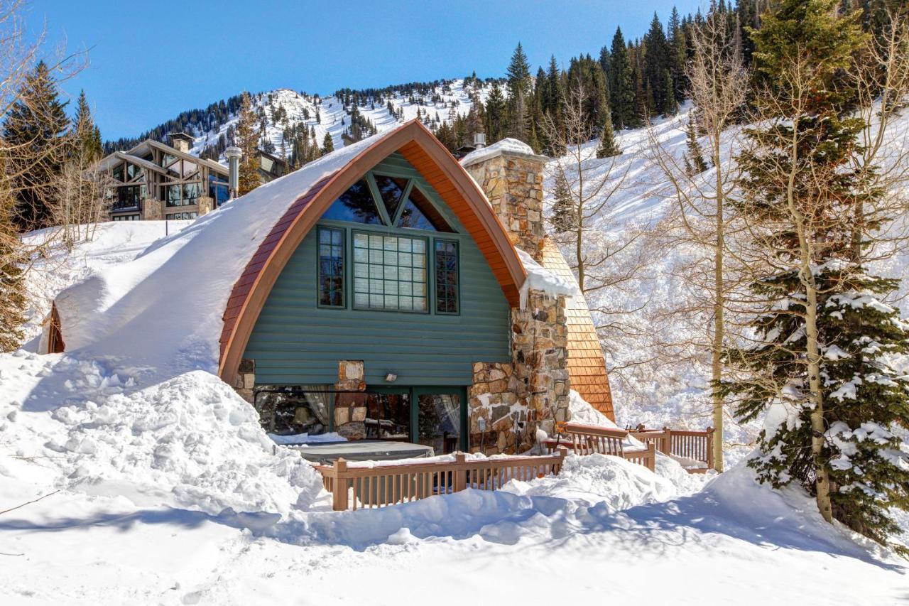 Creekside Chalet Alta Luaran gambar